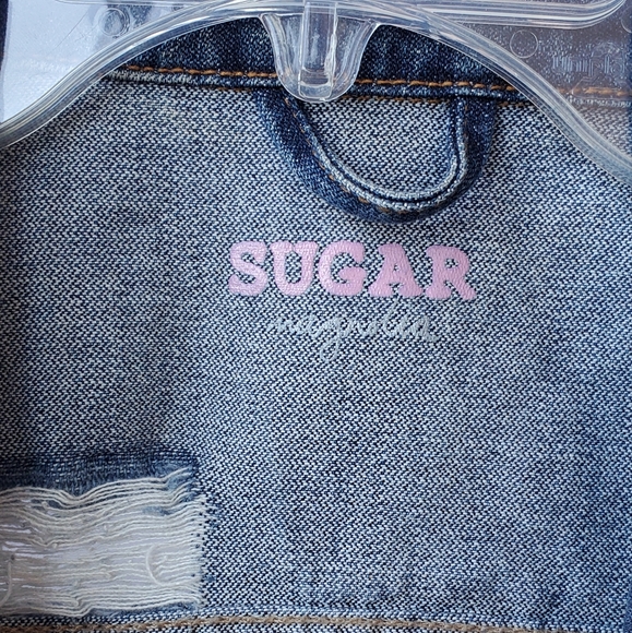 Denim Cropped Vest - Picture 3 of 4